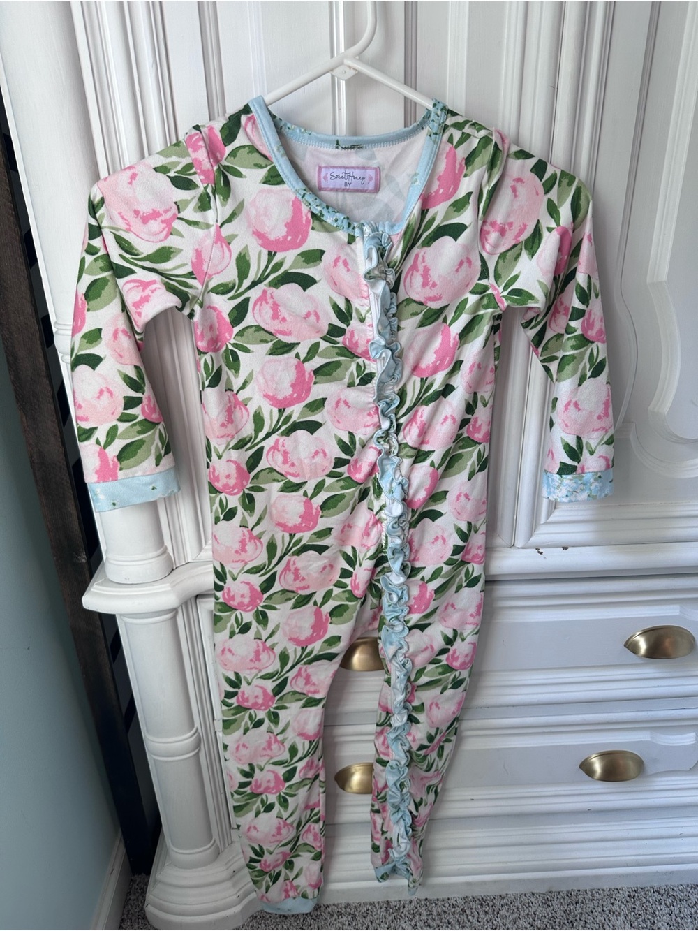SweetHoney Pink Floral Ruffle Trim Pajama Layette Size 8
